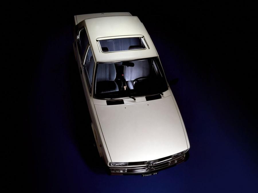  Alfa Romeo Alfetta 2000 L 1978 года  (фото 7 из 8)